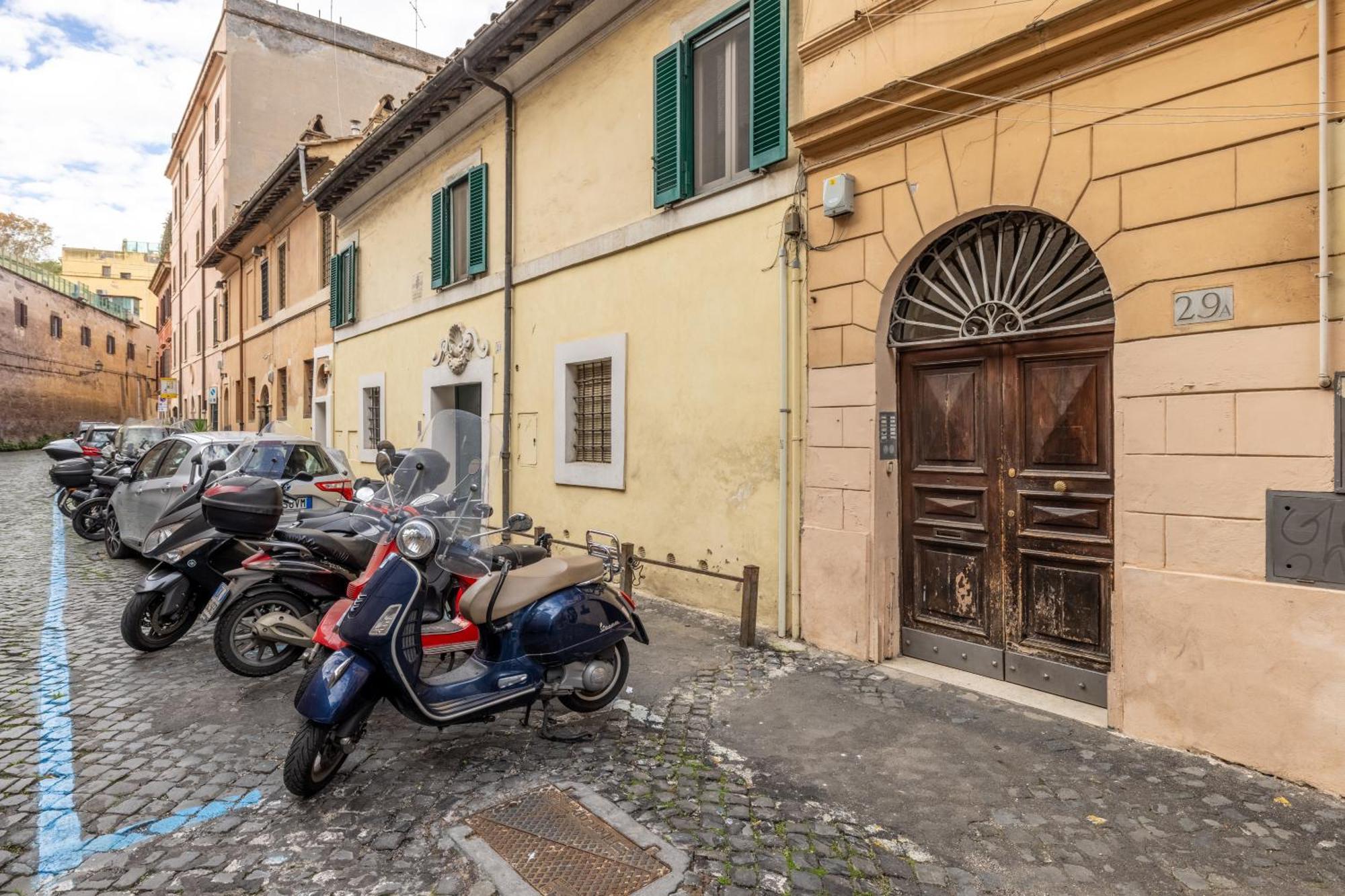 Vg Trastevere 5 Stelle Appartamento Spazioso Рим Екстер'єр фото